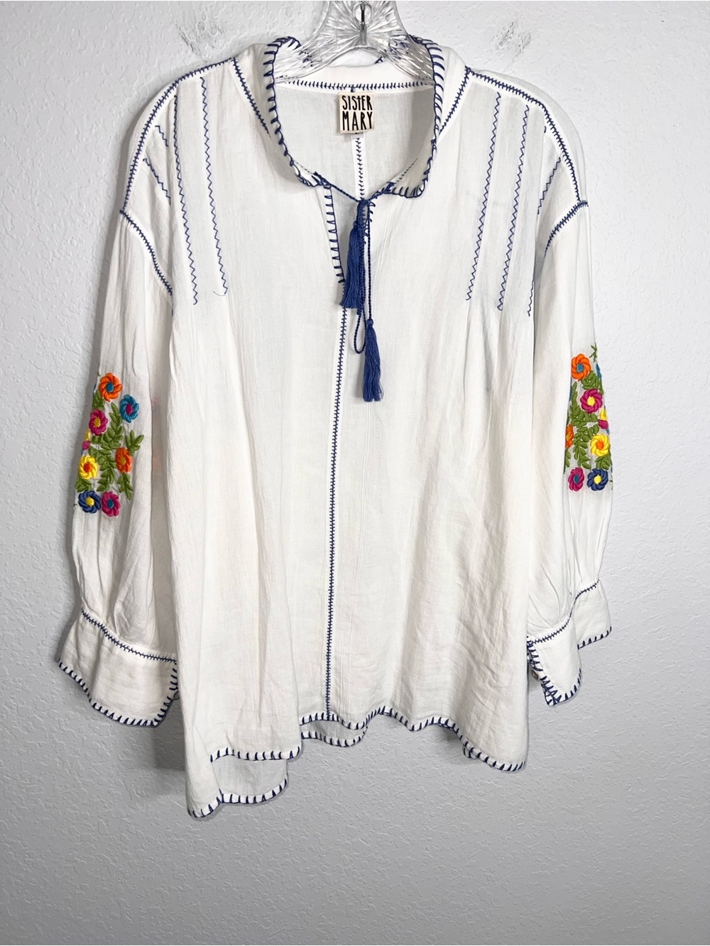 Sister Mary Floral Embroidered Top Blouse Women’s Large Boho Tassel B29